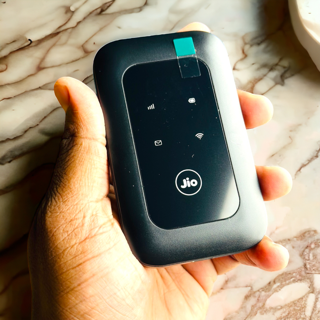 JIO 4G LTE MF680s Portable Pocket Router