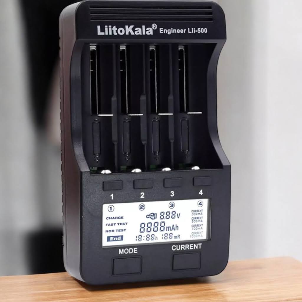 Liitokala-Engineer-Lii-500-4-Slot-LCD-Smart-Universal-Battery-Tester-Charger-1-1.jpg