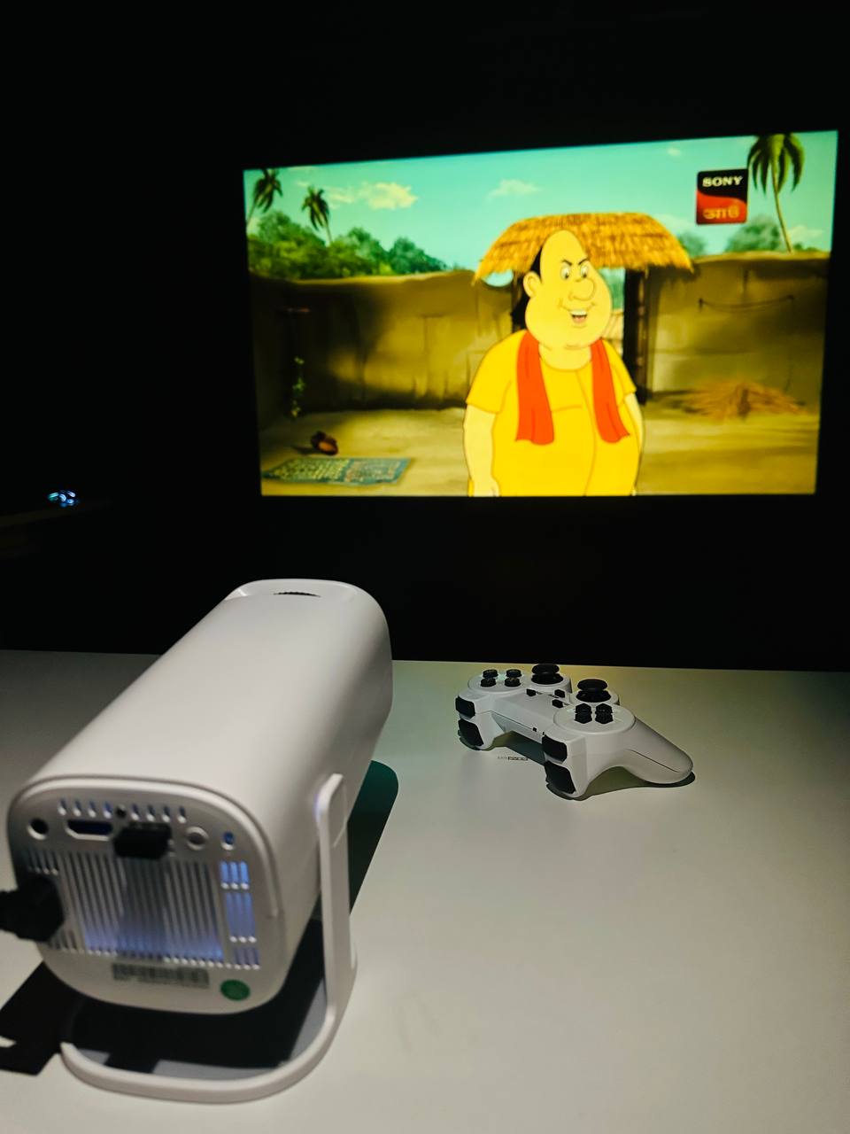 P30-Max-Android-4K-Projector-Console-–-36000-Games-2.jpg